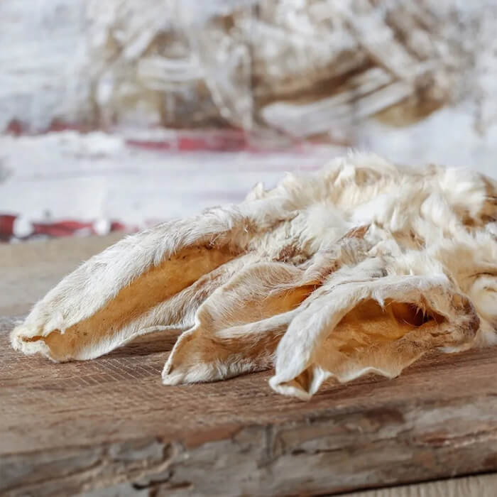 BARFGOLD Kaninøre med pels, tørret 100g