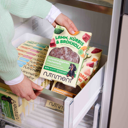 Nutriment Frisk Menu Hest med Spinat & Ærter‚ frost 400 g